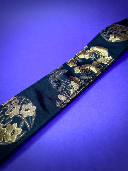 Daiking Nishijin-ori Guitar Strap DGS-NKH60 "Kin Hanamaru" Made in Japan