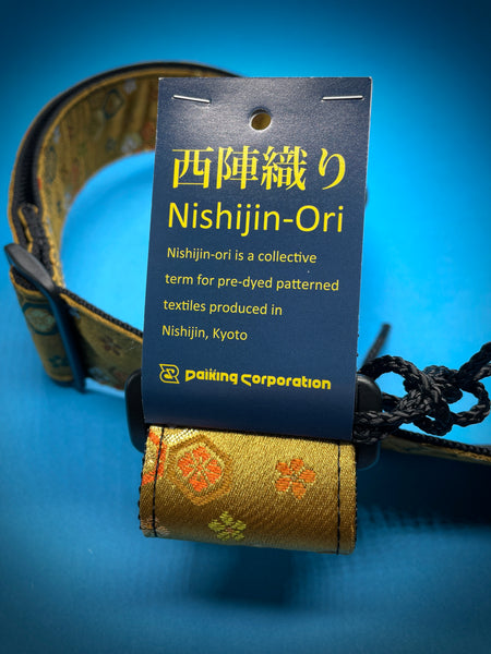Daiking Nishijin-ori Guitar Strap DGS-NHK60 "Hanabishi Kikko Kin" – Made in Japan